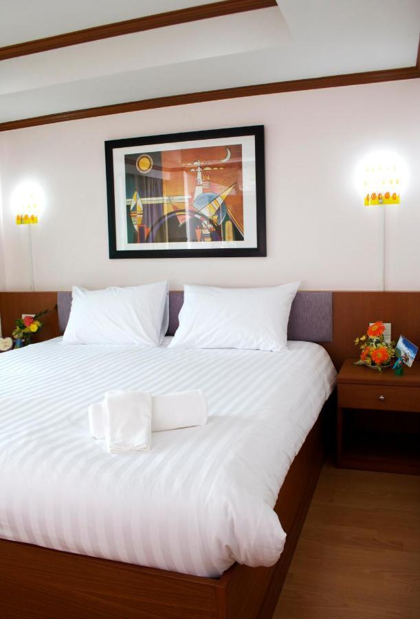 Cordial Serviced Apartment HHQ Exteriör bild